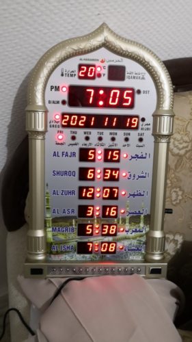 Horloge adhan dorée pour prière avec télécommande photo review